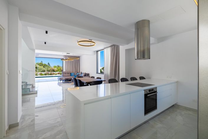 Image No.7-Maison de 4 chambres à vendre à Chlorakas