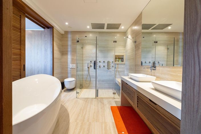 Image No.16-4 Bed House for sale