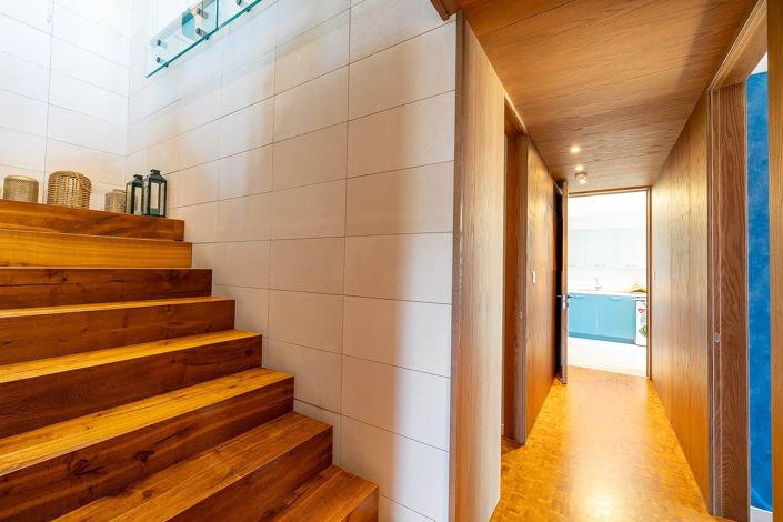 Image No.20-4 Bed House for sale