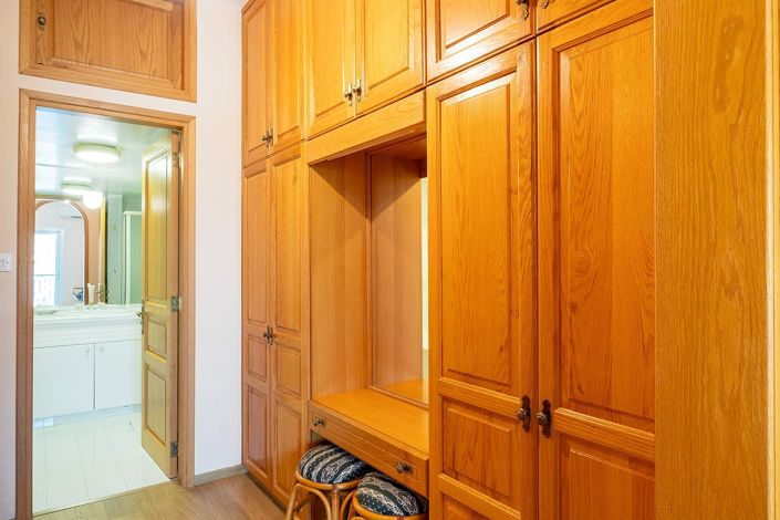 Image No.14-4 Bed House for sale