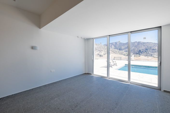 Image No.19-Maison de 6 chambres à vendre à Akrounta