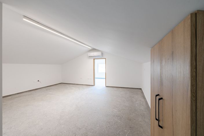 Image No.24-Maison de 6 chambres à vendre à Akrounta