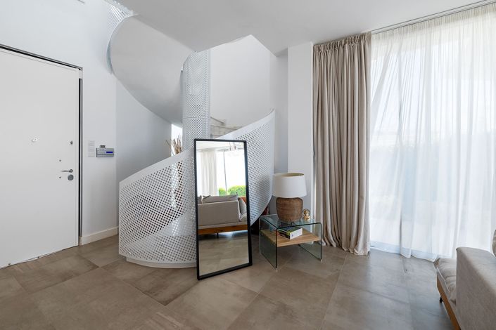 Image No.8-Villa de 4 chambres à vendre à Peyia