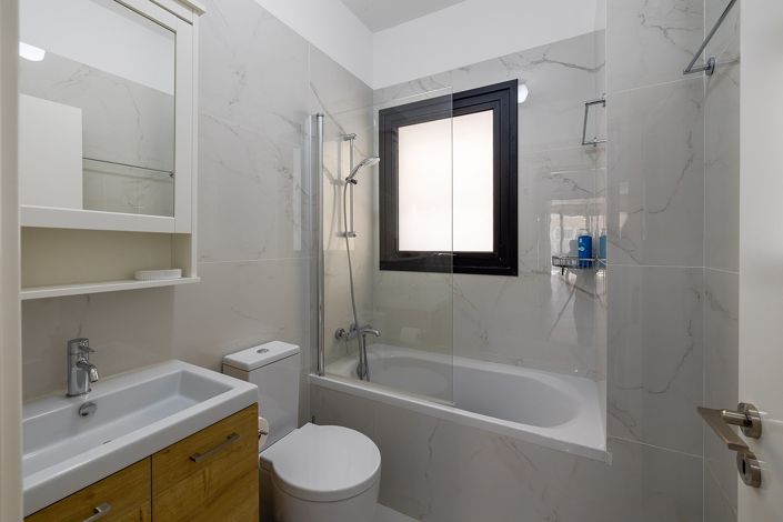 Image No.18-2 Bed Apartment for sale