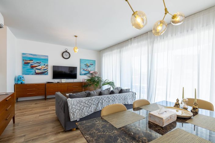 Image No.22-2 Bed Apartment for sale