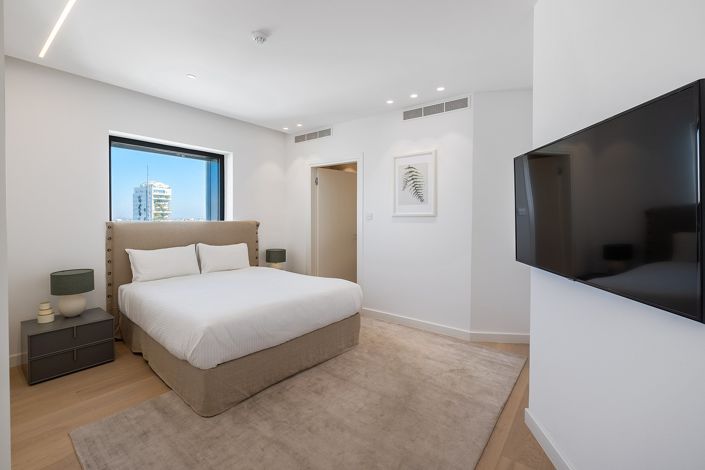 Image No.12-2 Bed Apartment for sale