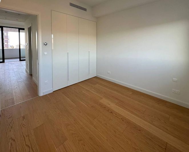 Image No.9-3 Bed Apartment for sale