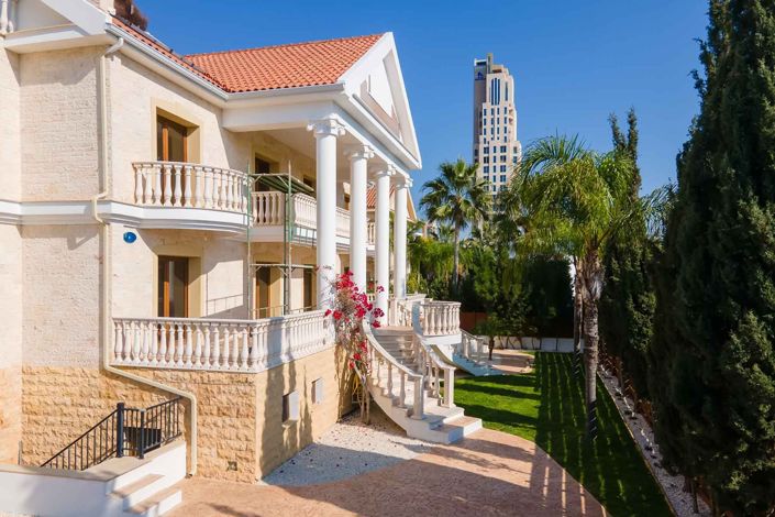 Image No.5-Maison de 6 chambres à vendre à Parekklisia