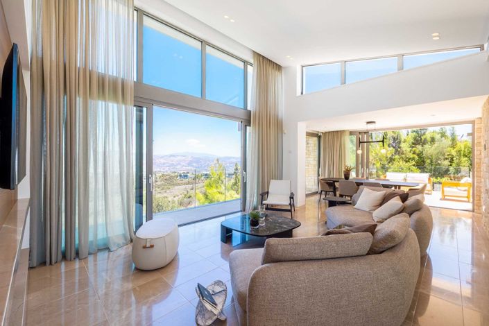 Image No.4-3 Bed Villa for sale