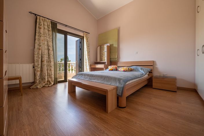 Image No.17-4 Bed Villa for sale