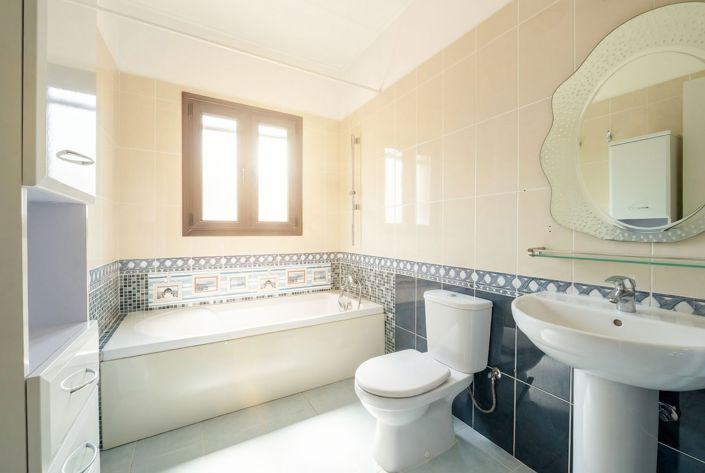 Image No.21-Villa de 4 chambres à vendre à Kouklia