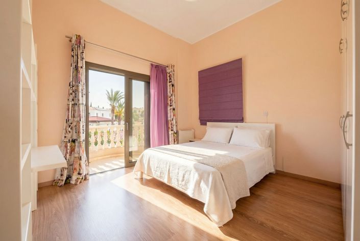 Image No.22-Villa de 4 chambres à vendre à Kouklia