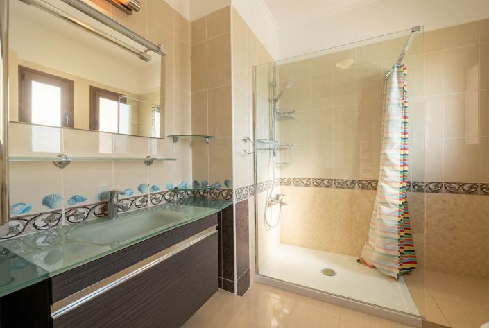 Image No.23-Villa de 4 chambres à vendre à Kouklia