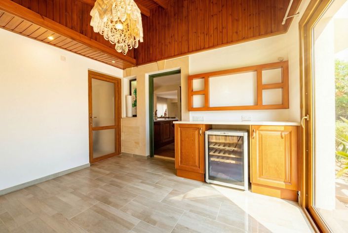 Image No.24-Villa de 4 chambres à vendre à Kouklia