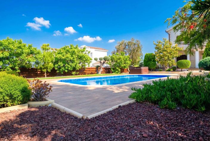 Image No.27-Villa de 4 chambres à vendre à Kouklia