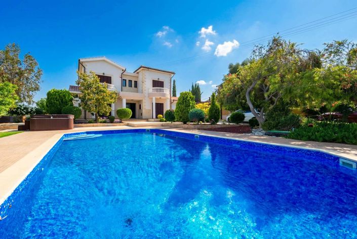 Image No.5-Villa de 4 chambres à vendre à Kouklia