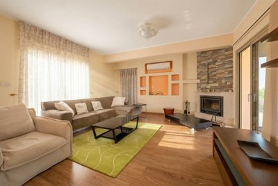 3d9badb4-135c-4aec-a987-ac4c6a687b94