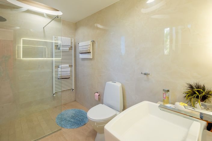 Image No.23-5 Bed Villa for sale