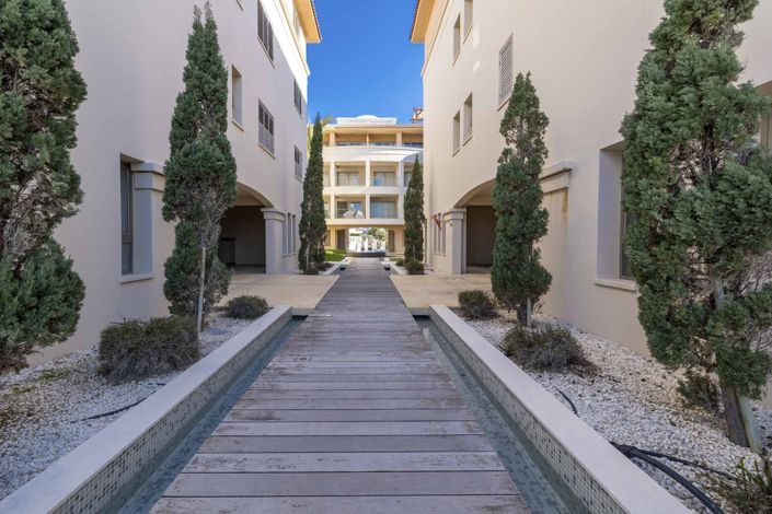 Image No.20-2 Bed Apartment for sale