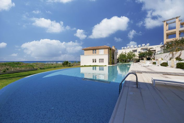 Image No.25-2 Bed Apartment for sale
