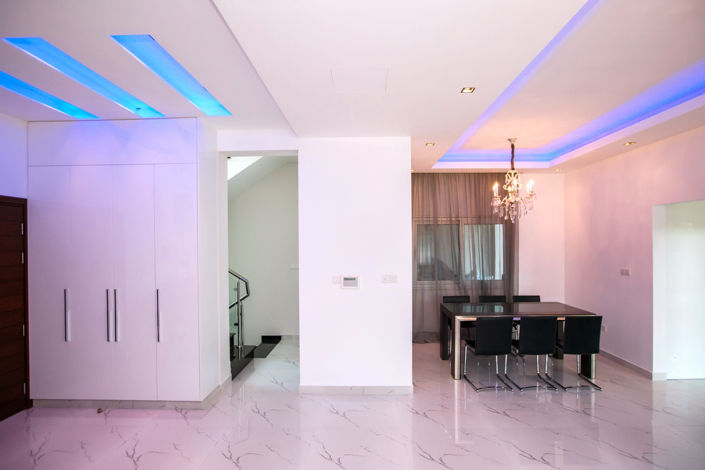 Image No.9-4 Bed House for sale