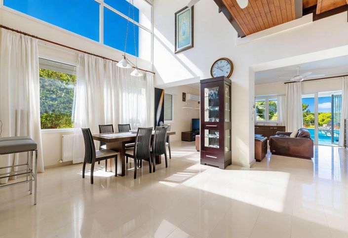 Image No.11-3 Bed House for sale