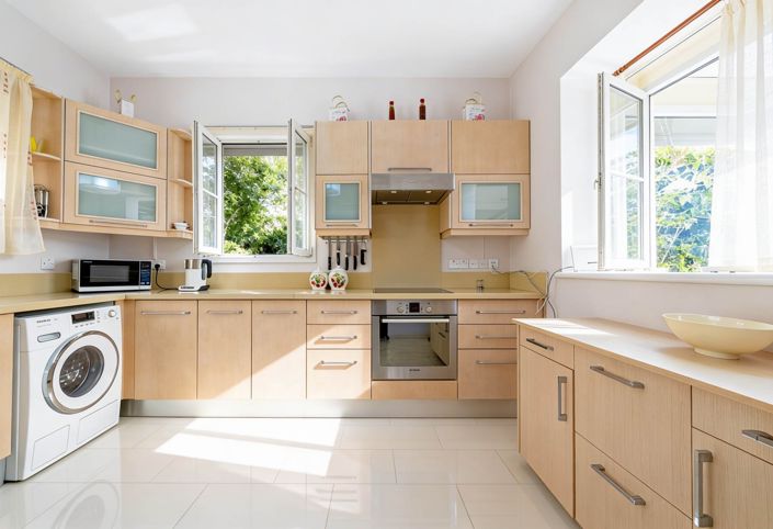 Image No.13-3 Bed House for sale