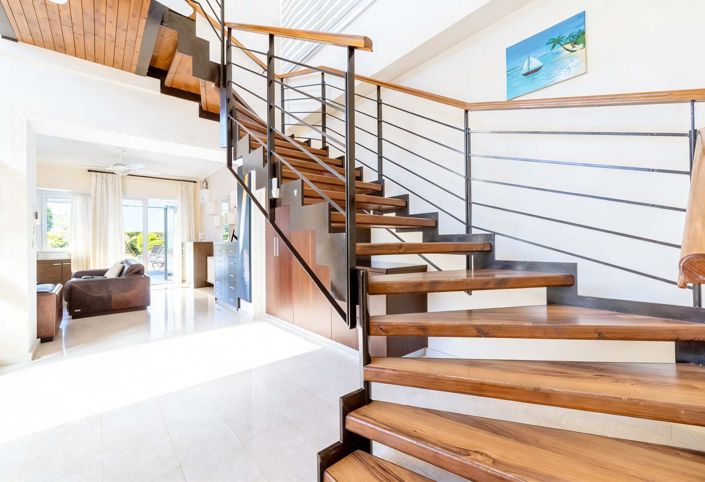 Image No.14-3 Bed House for sale