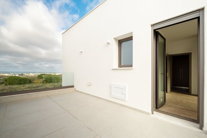 Image No.17-3 Bed Villa for sale