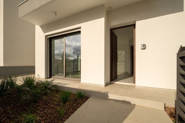 Image No.6-3 Bed Villa for sale