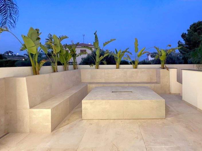 Image No.15-7 Bed Villa for sale