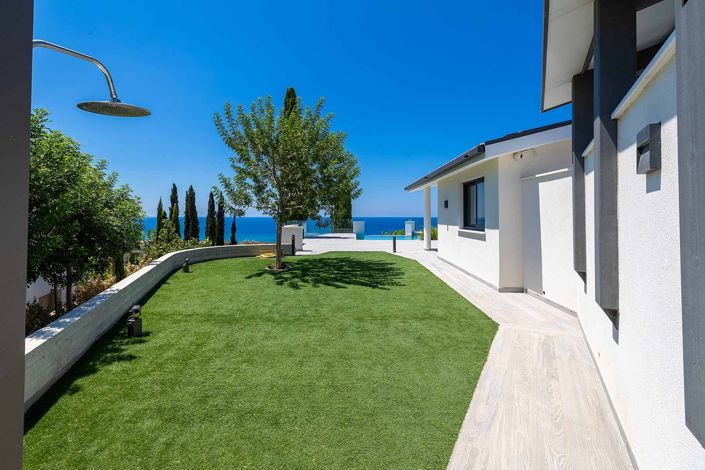 Image No.28-5 Bed House for sale