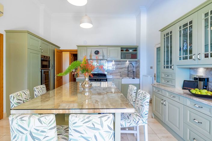 Image No.11-5 Bed Villa for sale