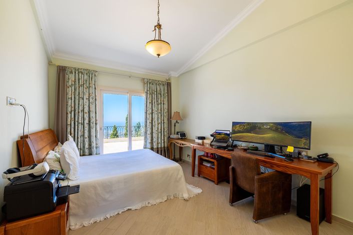 Image No.13-5 Bed Villa for sale