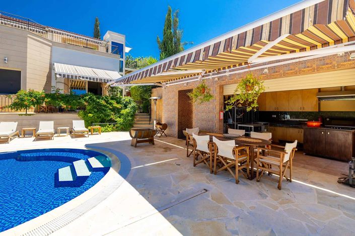 Image No.21-5 Bed Villa for sale