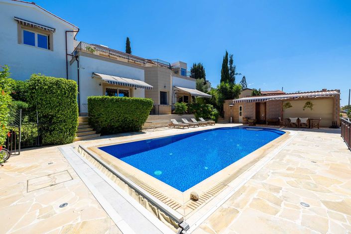 Image No.25-5 Bed Villa for sale