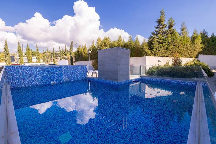 Image No.14-2 Bed Apartment for sale