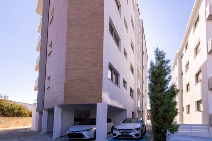 Image No.19-2 Bed Apartment for sale