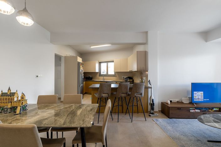 Image No.3-2 Bed Apartment for sale