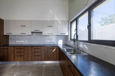 e42a6d7b-4340-4476-ad19-f2ae6837bcd3