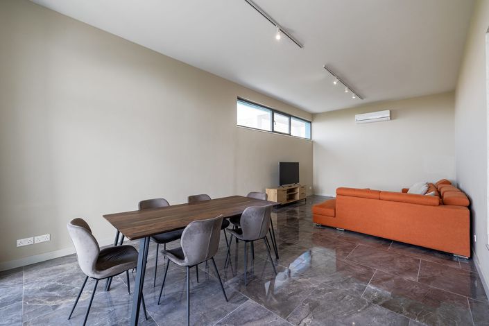 Image No.9-4 Bed Villa for sale