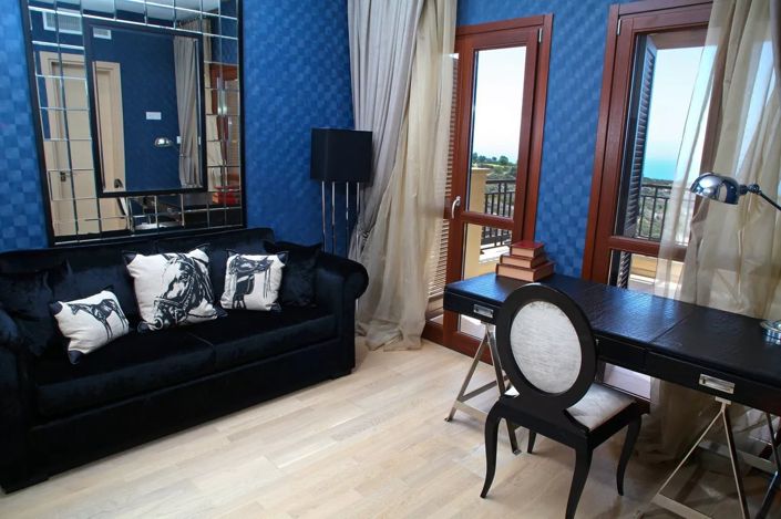 Image No.6-4 Bed Villa for sale