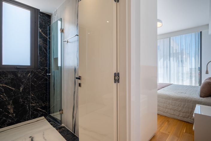 Image No.12-2 Bed Apartment for sale