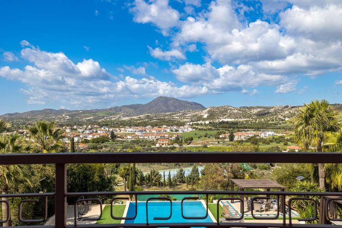 Image No.17-Villa de 8 chambres à vendre à Alethriko