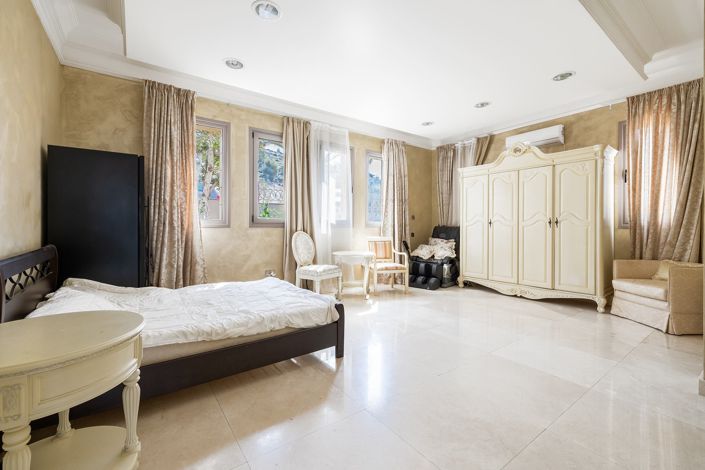 Image No.18-Villa de 8 chambres à vendre à Alethriko