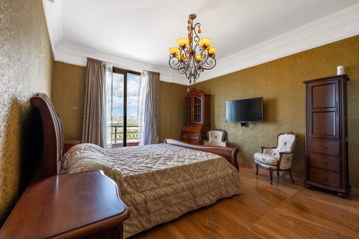 Image No.24-Villa de 8 chambres à vendre à Alethriko