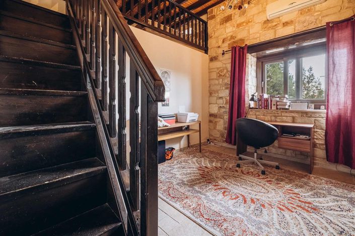 Image No.15-5 Bed Bungalow for sale