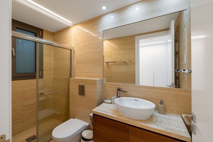 Image No.18-2 Bed Apartment for sale