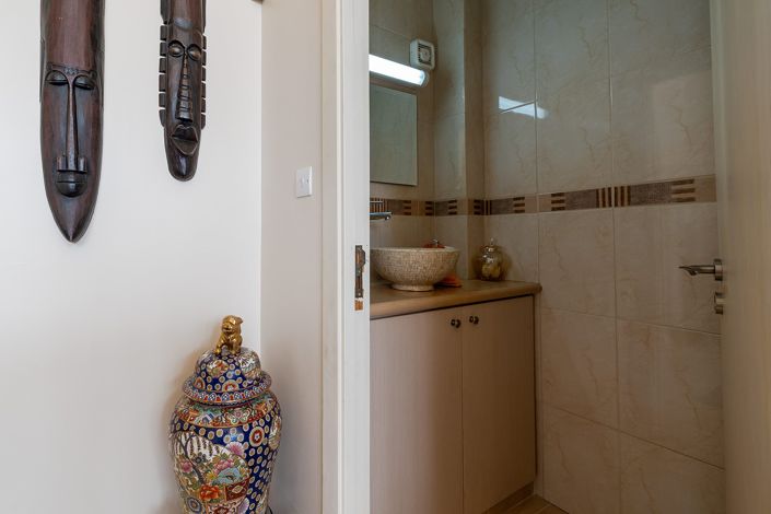 Image No.12-3 Bed House for sale