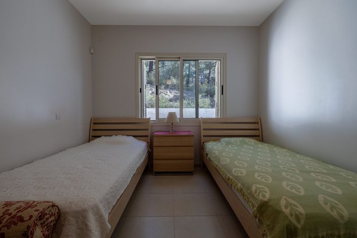 Image No.14-3 Bed House for sale